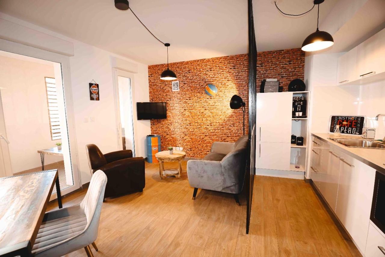 Appartement Et Garage Au Coeur De L'Isle 外观 照片